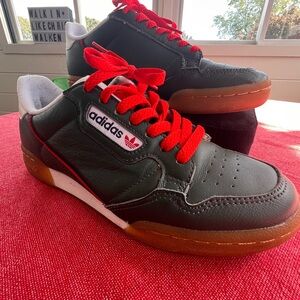 Adidas Gray Continental 80 Gum Sole Sneakers, Red/ Navy stripe. Sz 6 M. 7.5 W.